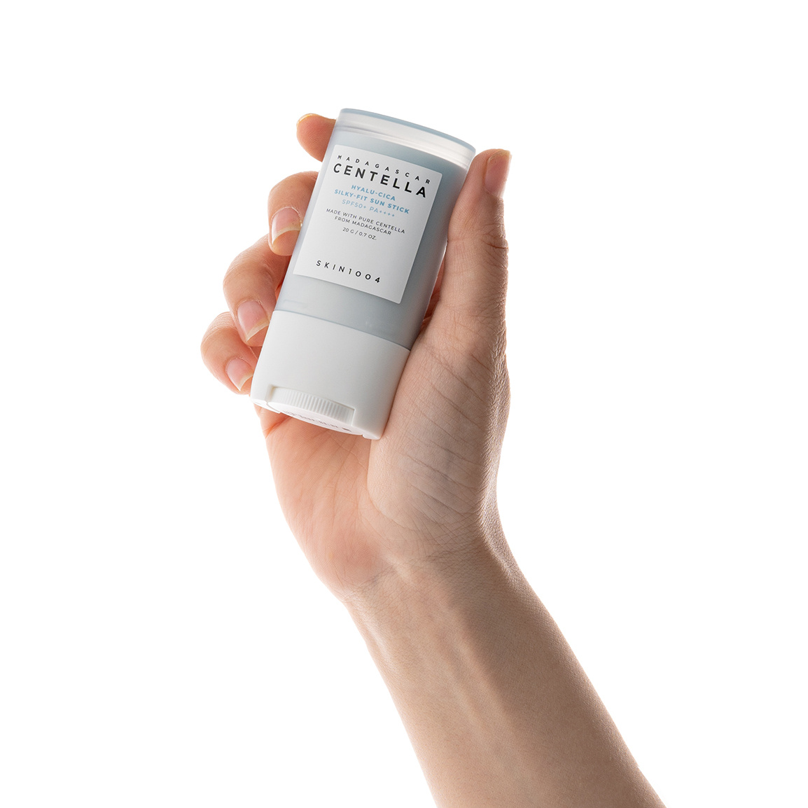 کرم ضد آفتاب استیکی اسکین 1004 مدل Hyalu Cica با SPF 50 مناسب حساس ۵۰ گرم | عکس 5